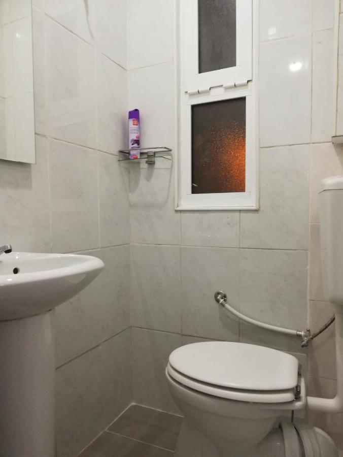 Bed&Shower Moscavide -Self Check-In ภายนอก รูปภาพ